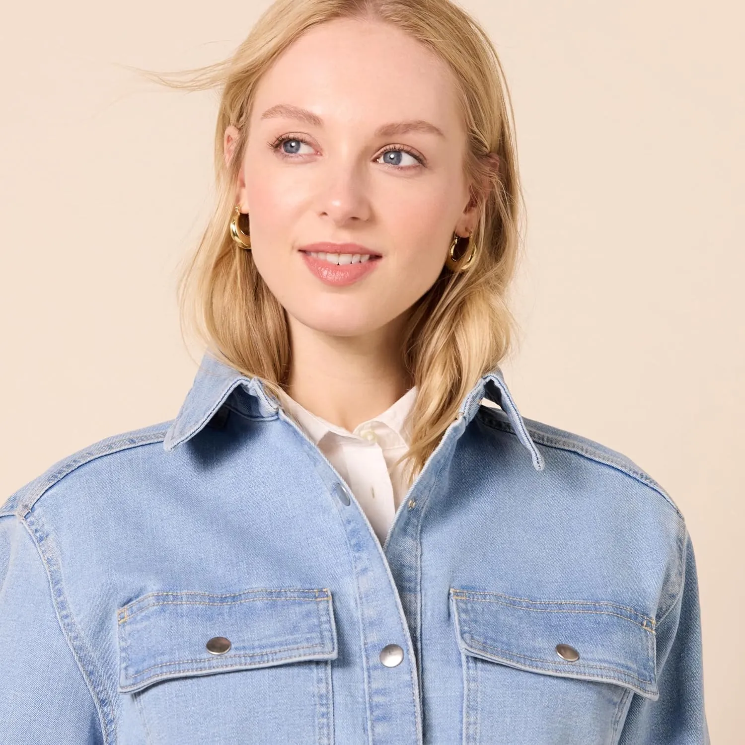 Amazon Essentials Women's Oversized-Fit Heavyweight Denim Shirt Jacket