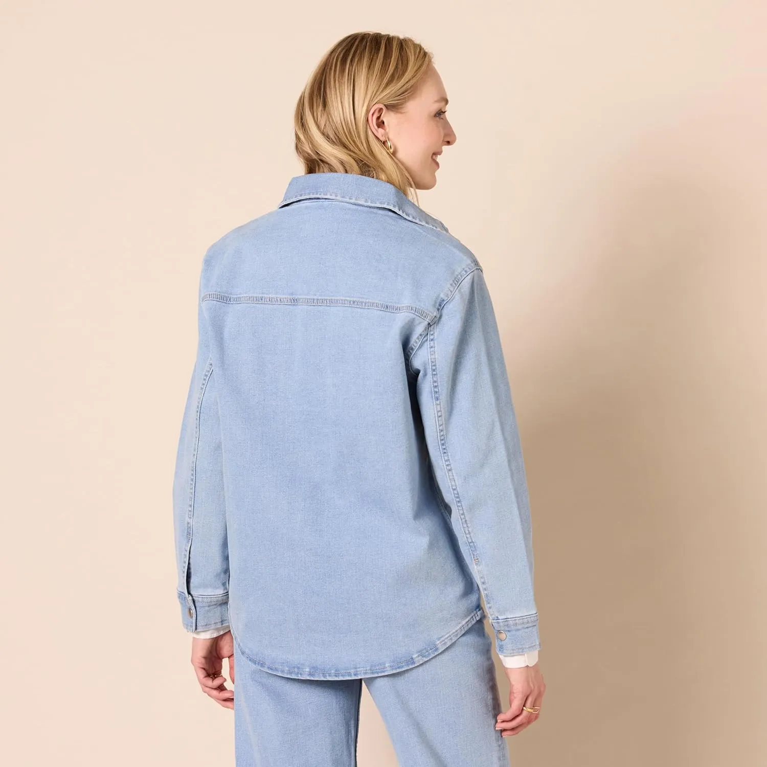 Amazon Essentials Women's Oversized-Fit Heavyweight Denim Shirt Jacket
