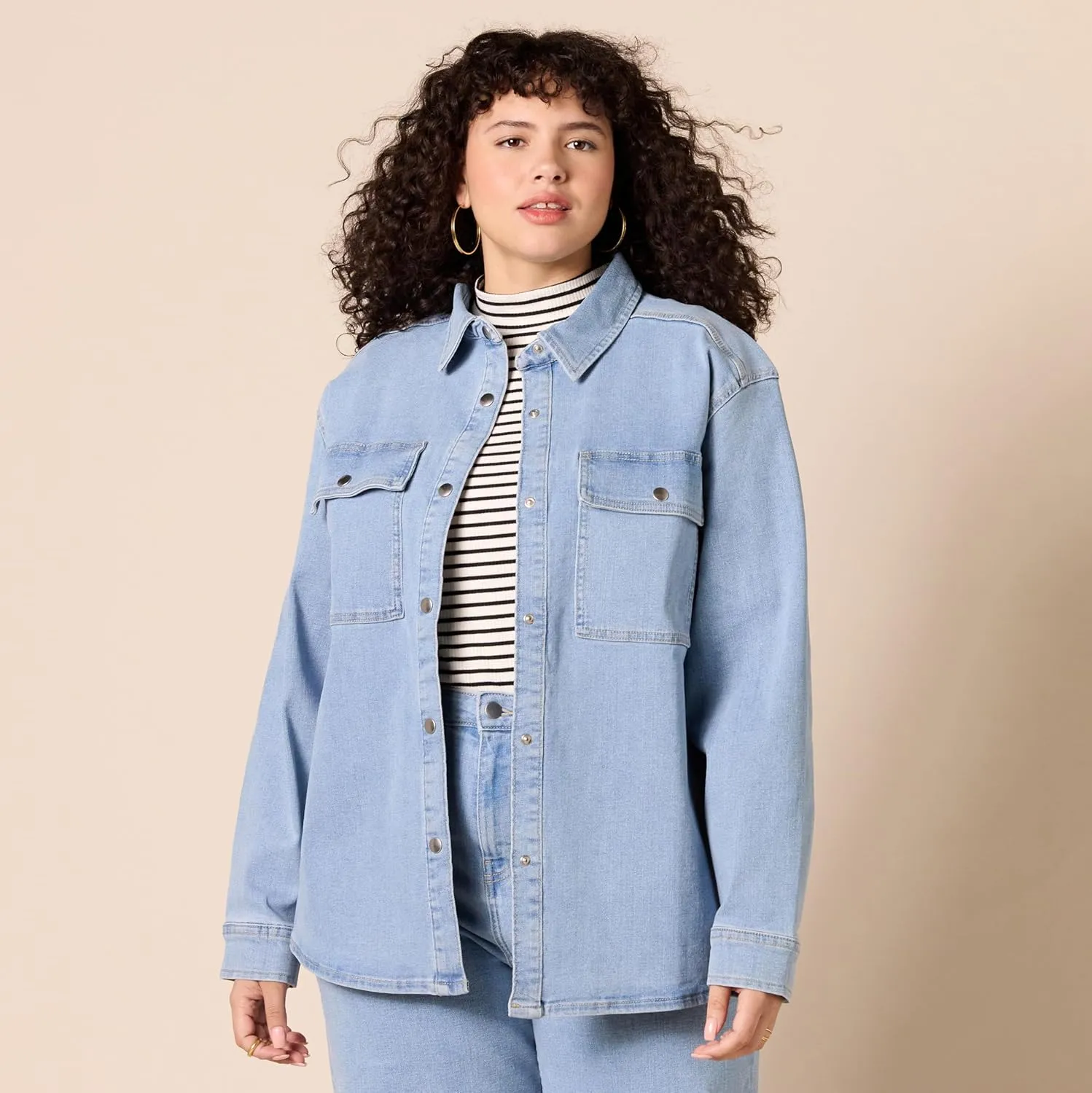 Amazon Essentials Women's Oversized-Fit Heavyweight Denim Shirt Jacket
