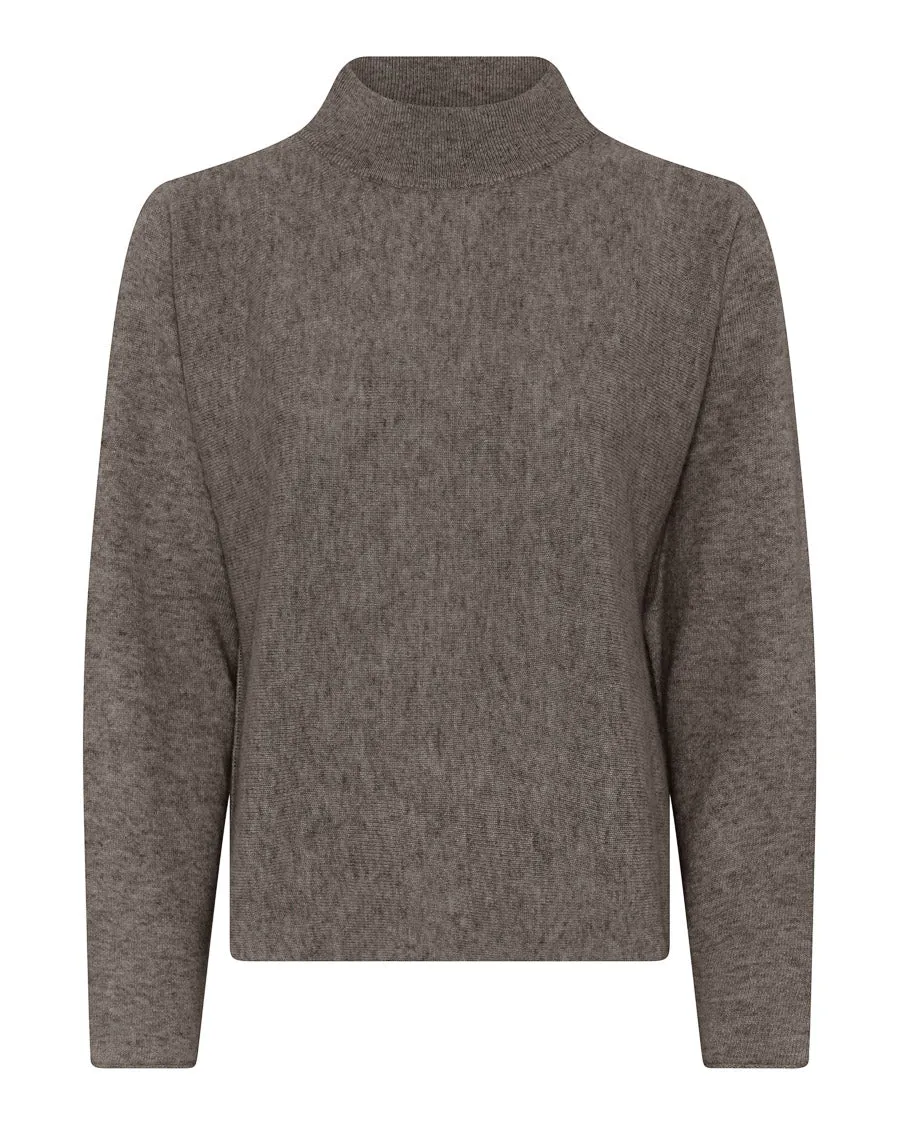 BasicTT Turtleneck