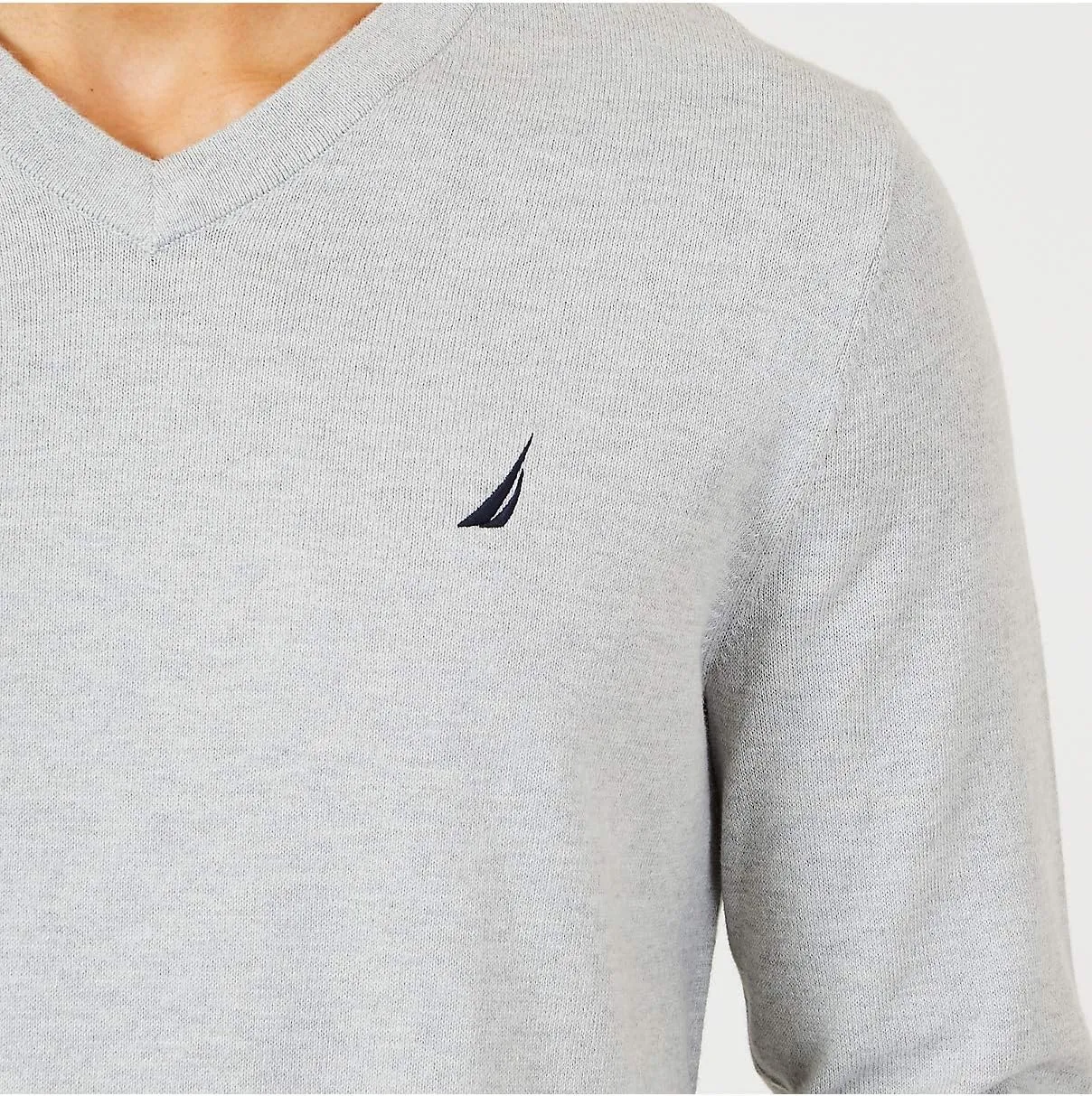 Nautica Men's Classic Fit Navtech Soft V-Neck Sweater