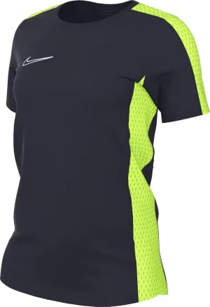 NIKE Women's Dri-Fit Legend Short Sleeve T-Shirt