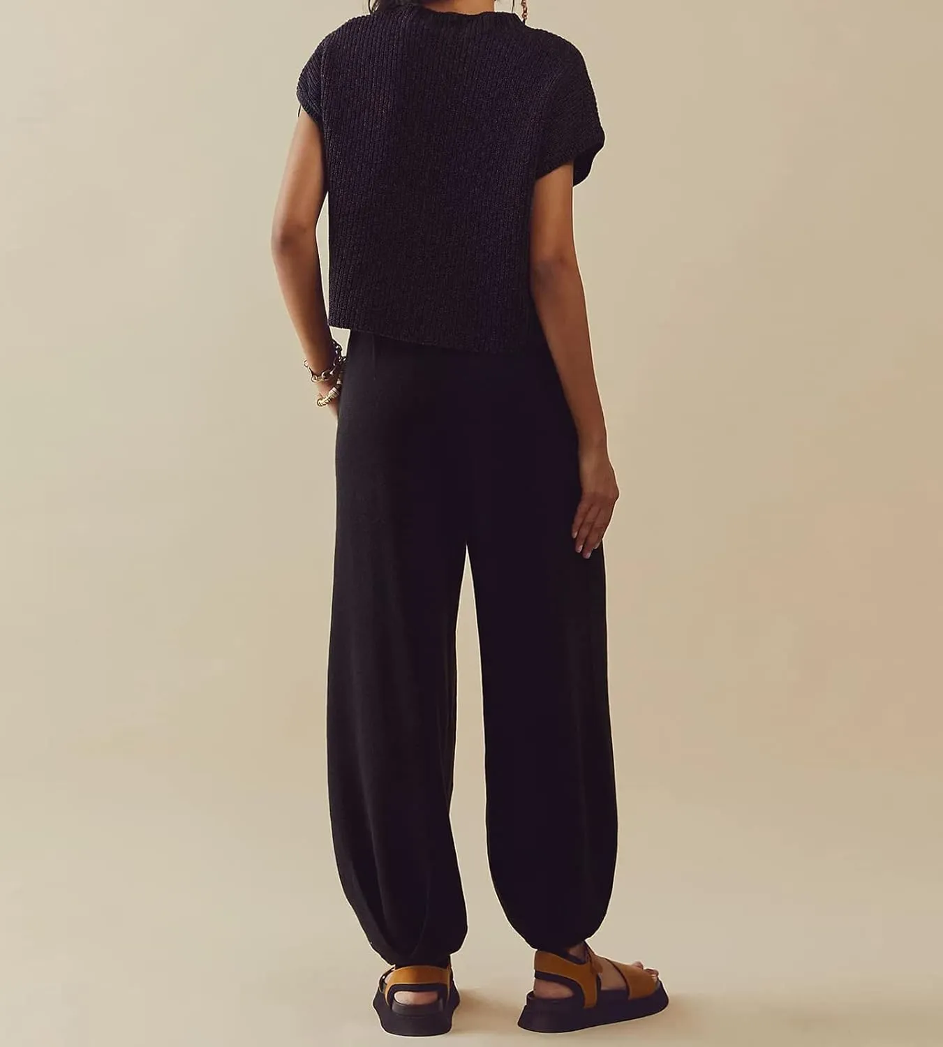 Nituyy Women Two Piece Sweater Lounge Set Knit Short Sleeve Pullover Tops and High Waisted Harem Pants 2 Piece Loungewear Set