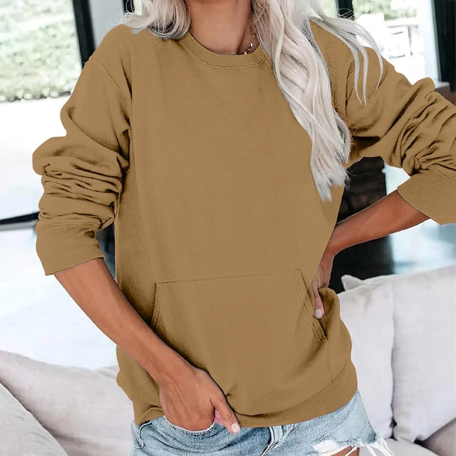 Womens Crewneck Sweatshirt with Pockets Long Sleeve Tunic Tops Oversized Pullover Sweater Cute Hoodies for Teen Girls