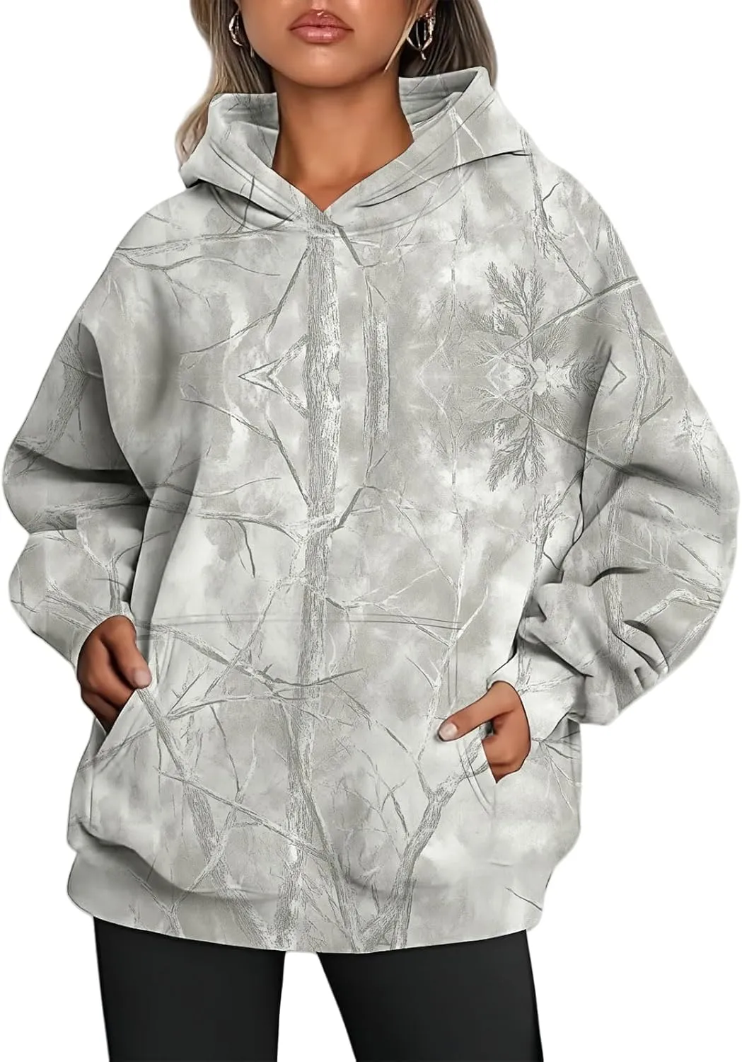 ZWRXW Womens Maple Leaf Print Camo Hoodies Oversized Long Sleeve Hooded Sweatshirt Fall Fashion Pullover Tops with Pocket